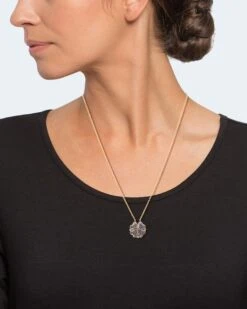 Collier Mit Kleeblatt & Baum Des Lebens -Heim- Und Modegeschäft 51124345 73c75b9c 4d7c 4096 a7e4 c975940ba8e1 pics640