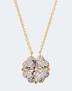 Collier Mit Kleeblatt & Baum Des Lebens -Heim- Und Modegeschäft 51124349 faa52cbf 67f9 497b b0b2 1b6411e8446c pics640