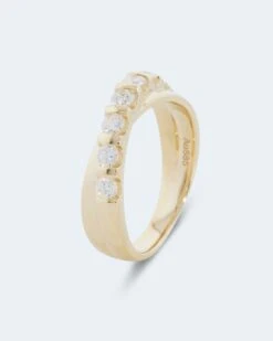 Brillantring 0,50 Ct -Heim- Und Modegeschäft 53142850 c1fcc771 08cb 4358 9df8 09687bca0202 pics640