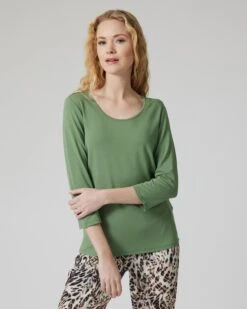 Shirt 32 Shirt -Heim- Und Modegeschäft 58609815 9686fbe8 f723 4ac6 889a 0965924e9591 pics640