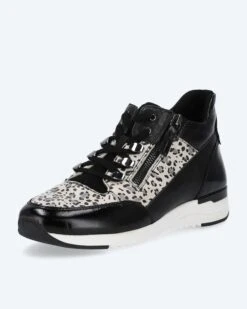 Caprice Sneaker Aus Hirschleder-Mix -Heim- Und Modegeschäft 59648301 61400f28 1f8c 11ed 9039 5a72d431453d pics640