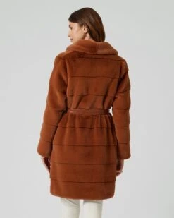 Webpelzmantel Mit Gürtel -Heim- Und Modegeschäft 59655171 07496ffd 2900 11ed 9039 5a72d431453d pics640