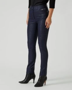 Magic Hose Mit Leodruck -Heim- Und Modegeschäft 59662369 c6146b58 341a 11ed 9039 5a72d431453d pics640