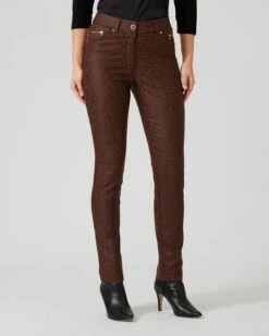 Magic Hose Mit Leodruck -Heim- Und Modegeschäft 59662381 d1582d27 341a 11ed 9039 5a72d431453d pics640