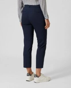 Chino Mit Bügelfalte -Heim- Und Modegeschäft 59679272 3eaa360d 4878 11ed 9039 5a72d431453d pics640