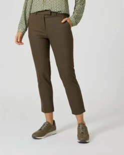 Chino Mit Bügelfalte -Heim- Und Modegeschäft 59679280 465436a3 4878 11ed 9039 5a72d431453d pics640