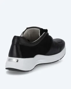 Caprice Sneaker Exklusiv -Heim- Und Modegeschäft 59708998 036806fc 6fb8 11ed a353 5a72d431453d pics640