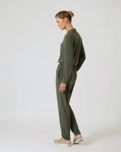 Jumpsuit Mit Blusenkragen -Heim- Und Modegeschäft 59719844 f23ad9e3 7c55 11ed a353 5a72d431453d pics640