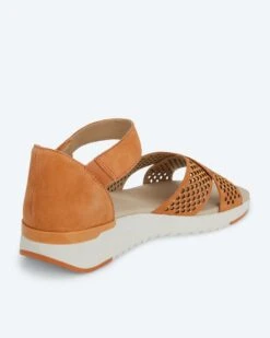 Caprice Sandale Mit Strassdekor -Heim- Und Modegeschäft 59725902 a6d9ee77 8697 11ed a353 5a72d431453d pics640