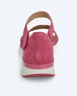 Caprice Sandale Mit Strassdekor -Heim- Und Modegeschäft 59725910 acd7782e 8697 11ed a353 5a72d431453d pics640