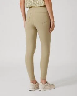 Power Stretch Hose "Talia" 39 Power Stretch Hose "Talia" -Heim- Und Modegeschäft 59738879 96a86f2d 98c1 11ed a353 5a72d431453d pics640