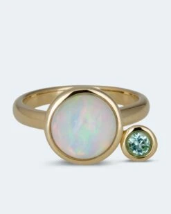 Ring Mit Kristallopal Und Paraibaturmalin -Heim- Und Modegeschäft 59771436 f7ad169e c175 11ed 9083 5a72d431453d pics640