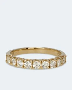 Brillantring 0,75 Ct 15 Brillantring 0,75 Ct -Heim- Und Modegeschäft 59778077 378658de c8ac 11ed 9083 5a72d431453d pics640