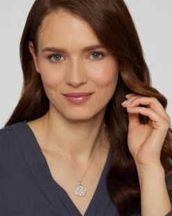 Anhänger Mit Zirkonia Und Kette -Heim- Und Modegeschäft 59800813 5400cdc2 d442 11ed 9083 5a72d431453d pics640