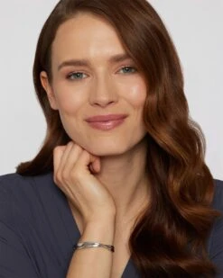 Armreif Im Fantasiedesign -Heim- Und Modegeschäft 59800827 6789159a dce9 11ed 9083 5a72d431453d pics640