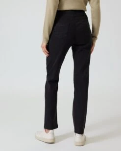 Denim-Super-Stretchhose -Heim- Und Modegeschäft 59802763 caea3e49 e4cd 11ed 9083 5a72d431453d pics640