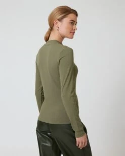 Set Aus Top & Longsleeve -Heim- Und Modegeschäft 59802787 f2fb50f2 e4cd 11ed 9083 5a72d431453d pics640