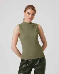 Set Aus Top & Longsleeve -Heim- Und Modegeschäft 59802790 f7e682d1 e4cd 11ed 9083 5a72d431453d pics640