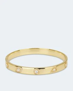 Armreif Mit Zirkonia -Heim- Und Modegeschäft 59806388 e4a12b76 e979 11ed 9083 5a72d431453d pics640