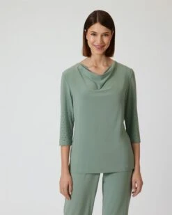 Shirt Mit Strass-Deko -Heim- Und Modegeschäft 59811416 4447ecc0 f09a 11ed 9083 5a72d431453d pics640