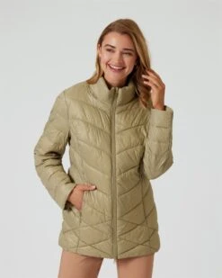 Steppjacke Light -Heim- Und Modegeschäft 59823007 4655e1ac 036c 11ee 9169 5a72d431453d pics640