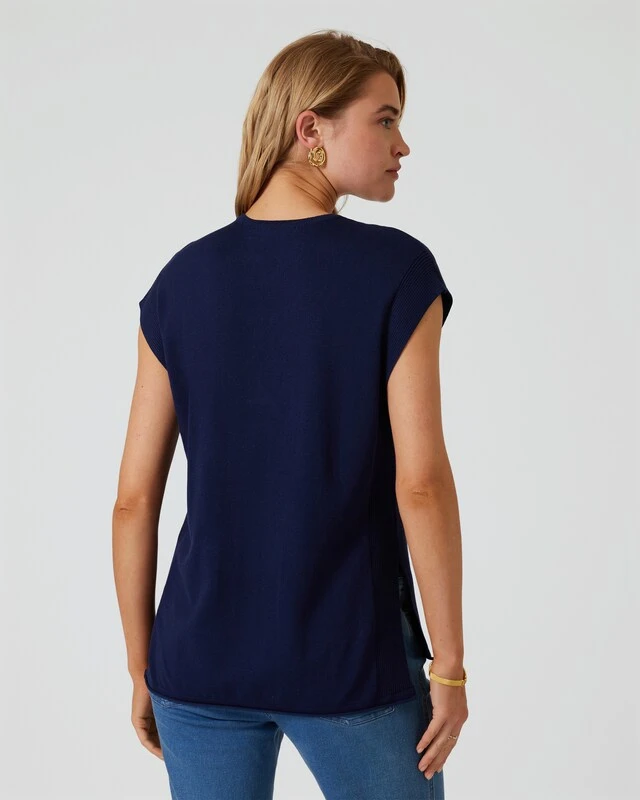 Pullunder Mit V-Ausschnitt 15 Pullunder Mit V-Ausschnitt – Bild 13