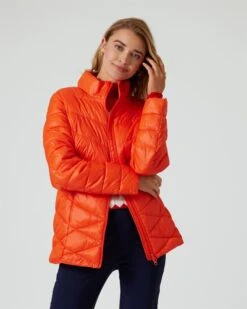 Steppjacke Light -Heim- Und Modegeschäft 59823059 688a71de 036c 11ee 9169 5a72d431453d pics640