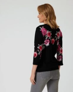 Pullover "Blumengirlande" -Heim- Und Modegeschäft 59824223 1aa3ec2e 044b 11ee 9169 5a72d431453d pics640