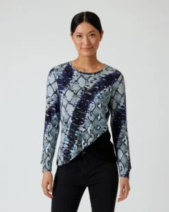 Shirt Mit Druck -Heim- Und Modegeschäft 59826260 d95ad00f 06a9 11ee 9169 5a72d431453d pics640