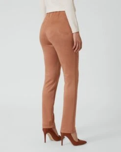 Schlupfhose Aus Velourslederimitat 17 Schlupfhose Aus Velourslederimitat -Heim- Und Modegeschäft 59826953 871f4821 08ef 11ee 9169 5a72d431453d pics640
