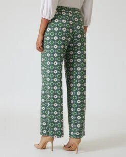 Schlupfhose Mit Grafikdruck -Heim- Und Modegeschäft 59827597 f5dbe88d 09be 11ee 9169 5a72d431453d pics640