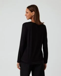 Shirt Mit Satineinsatz -Heim- Und Modegeschäft 59829451 8cc45e3b 0c21 11ee 9169 5a72d431453d pics640