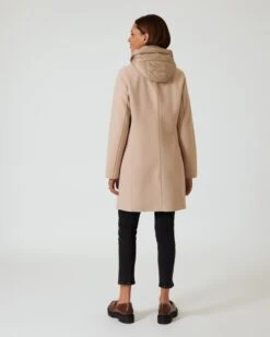 Mantel Mit Abnehmbarer Kapuze 23 Mantel Mit Abnehmbarer Kapuze -Heim- Und Modegeschäft 59829489 ae59282a 0c21 11ee 9169 5a72d431453d pics640