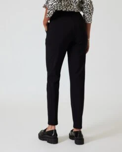 Power Stretch Hose "Toni" -Heim- Und Modegeschäft 59829550 e3351d79 0c21 11ee 9169 5a72d431453d pics640