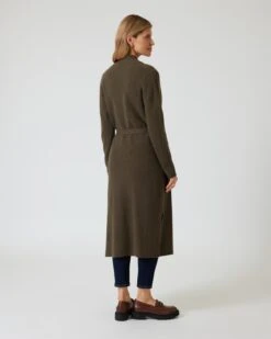 Strickmantel Mit Kaschmir -Heim- Und Modegeschäft 59831471 24cbbc09 1012 11ee 9169 5a72d431453d pics640