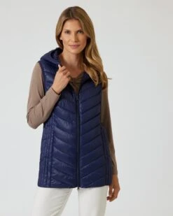 Longweste Gesteppt -Heim- Und Modegeschäft 59832868 1ebd17cb 11bb 11ee 9169 5a72d431453d pics640