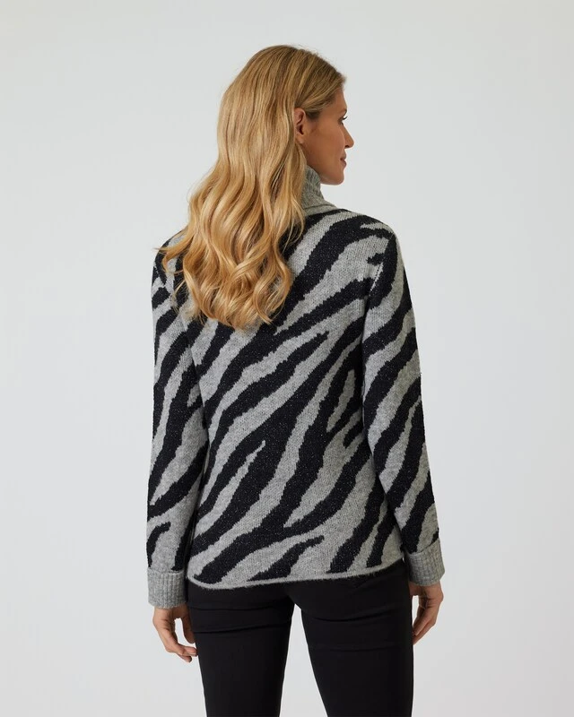 Pullover Mit Zebradruck 4 Pullover Mit Zebradruck – Bild 2