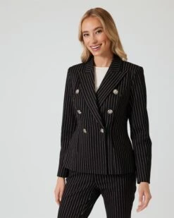 Couture Ponte Blazer Mit Nadelstreifen -Heim- Und Modegeschäft 59840629 85bd47a4 1bca 11ee 8f6f 5a72d431453d pics640