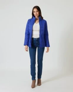 Steppjacke Mit Tunnelzug -Heim- Und Modegeschäft 59842396 4002bff8 1efa 11ee 8f6f 5a72d431453d pics640