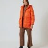 Steppjacke Mit Kapuze -Heim- Und Modegeschäft 59844570 3729f326 2096 11ee 8f6f 5a72d431453d pics640