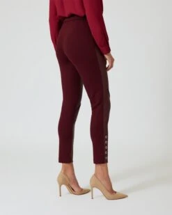 Ponte Di Roma Hose Mit Nietenbesatz -Heim- Und Modegeschäft 59845798 15e8545f 2153 11ee 8f6f 5a72d431453d pics640