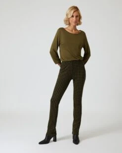 Schlupfhose Mit Jacquard-Muster -Heim- Und Modegeschäft 59848076 9c67249b 249f 11ee 8f6f 5a72d431453d pics640