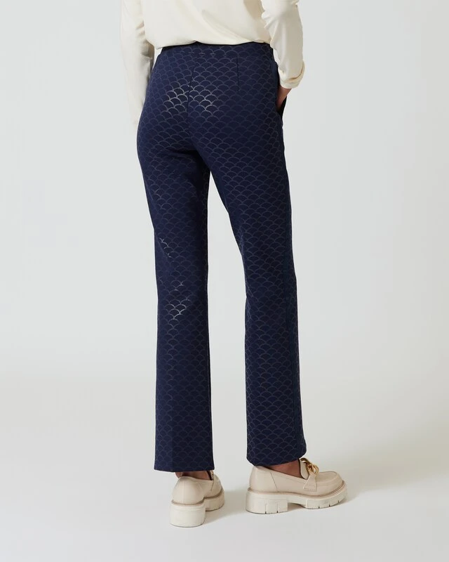 Schlupfhose Mit Allover-Foliendruck 4 Schlupfhose Mit Allover-Foliendruck – Bild 2