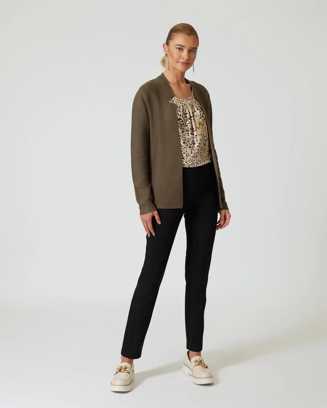 Strickjacke Im Uni-Look 6 Strickjacke Im Uni-Look – Bild 4