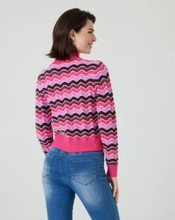 Pullover Mit Zick-Zack-Muster 17 Pullover Mit Zick-Zack-Muster -Heim- Und Modegeschäft 59861773 da5101e1 2c58 11ee 8f6f 5a72d431453d pics640