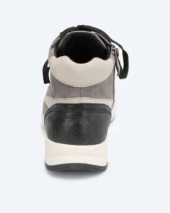 Caprice Sneaker In H-Weite 25 Caprice Sneaker In H-Weite -Heim- Und Modegeschäft 59868779 eb6d6ef9 3299 11ee 8f6f 5a72d431453d pics640