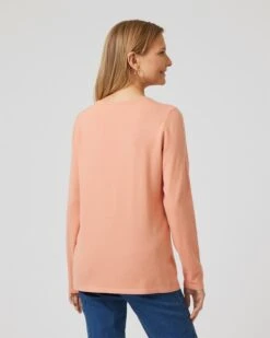 Pullover In Uni -Heim- Und Modegeschäft 59873575 0b1f0b6f 35cb 11ee 8f6f 5a72d431453d pics640