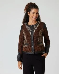 Lederjacke Im Patchdesign -Heim- Und Modegeschäft 59888051 338d5700 4afc 11ee 8f6f 5a72d431453d pics640