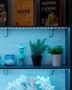 LED-Lichtstreifen Mit Farbwechsel -Heim- Und Modegeschäft 59896745 0b91609c 539a 11ee 8f6f 5a72d431453d pics640