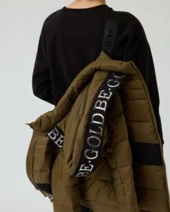 Steppjacke Mit Trageriemen 15 Steppjacke Mit Trageriemen -Heim- Und Modegeschäft 59908783 91910dc9 6803 11ee 8f6f 5a72d431453d pics640